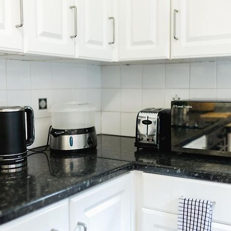 Peaceful House Near Pearson Park Apartment Kingston upon Hull Bagian luar foto